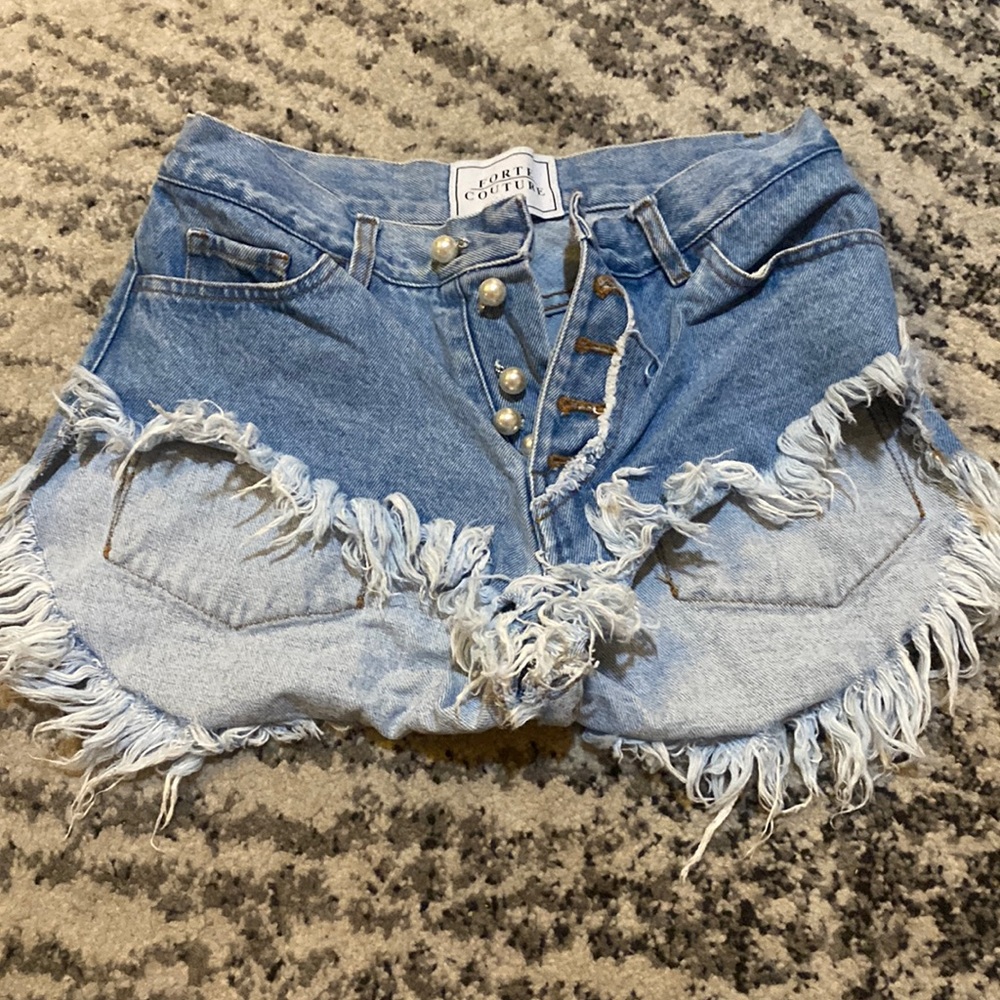 Forte Couture Faux Pearl Embellished Shorts size 26